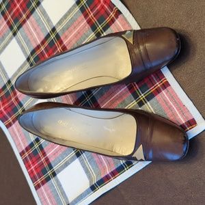 Vintage leather Italian pumps